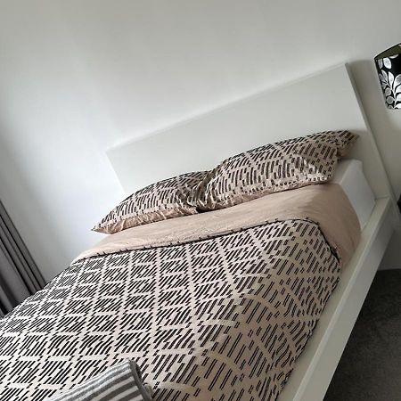 Albert Bridge Spacious Double Room London Exterior photo