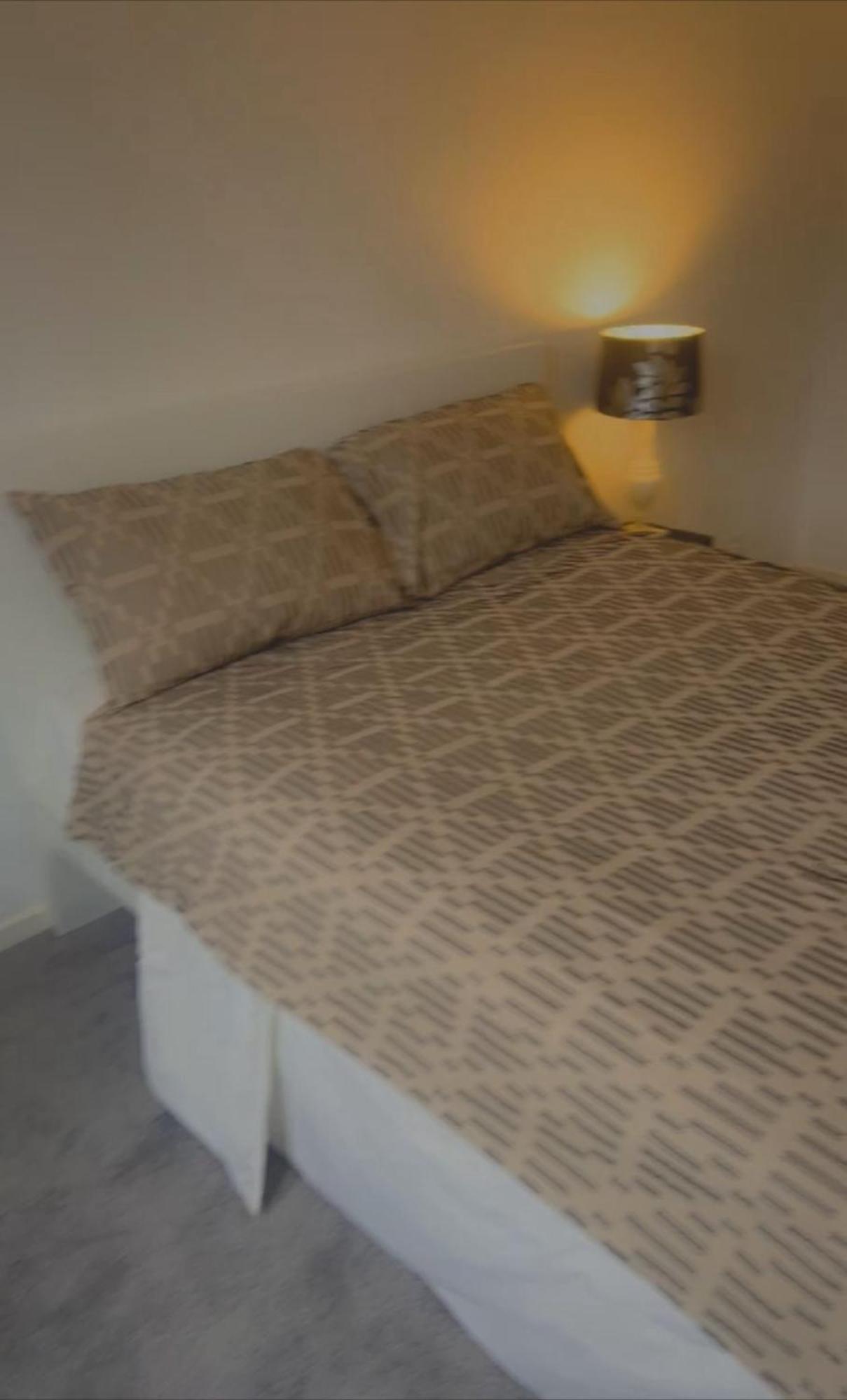 Albert Bridge Spacious Double Room London Exterior photo